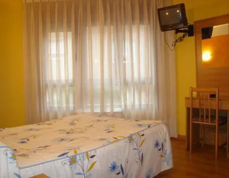 Dona Maria 2* Gijón