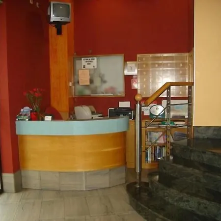 多纳玛丽亚酒店 酒店 希洪