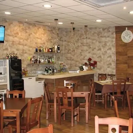 多纳玛丽亚酒店